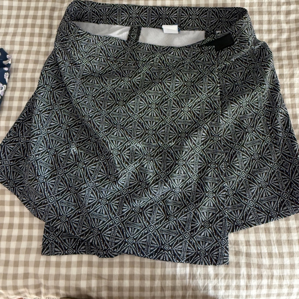 Rip skirt